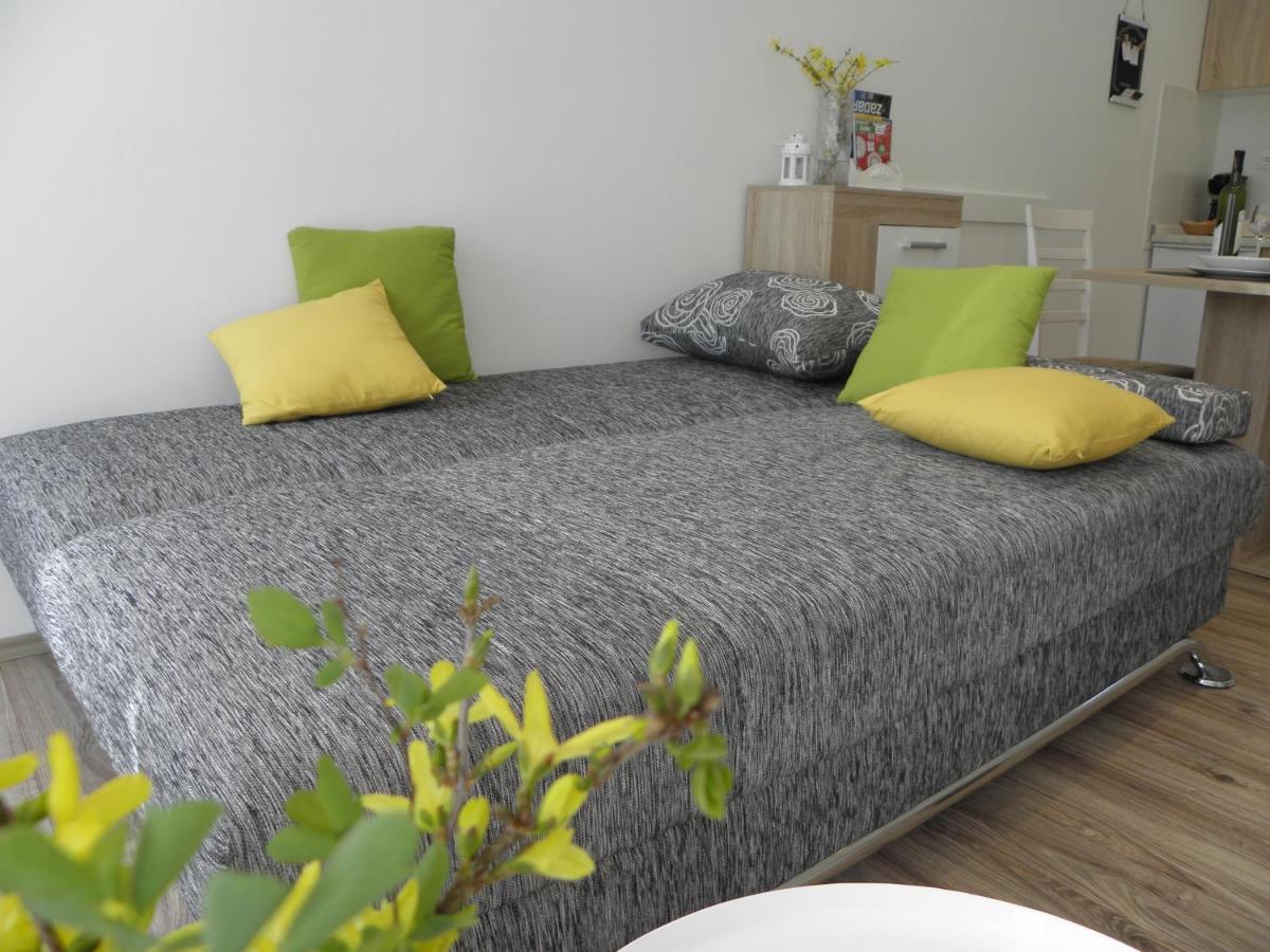 Appartement Near Center,beach,bus +free Parking Zadar