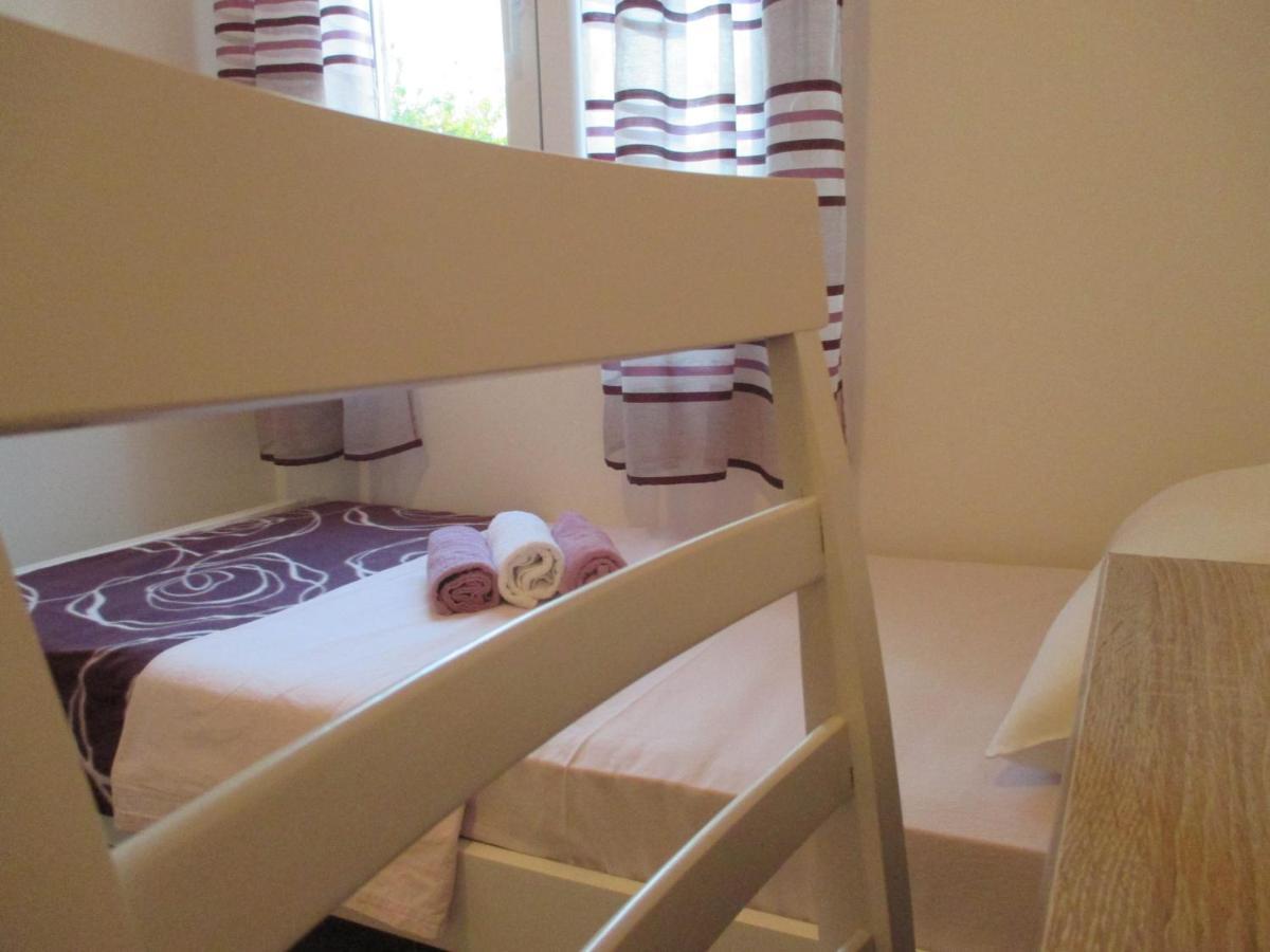 Near Center,beach,bus +free Parking Appartement